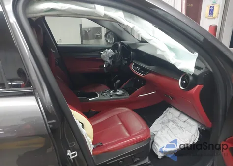 2021 Alfa Romeo Stelvio Ti Awd z USA, uszkodzony, nr VIN ZASPAKBN0M7D12355